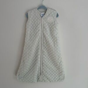 Halo white fleece minky dot sleepsack size small (0-6 months)